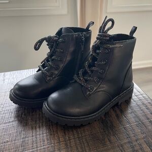 Old Navy Toddler Girls Combat Boots 9